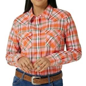 NWT Wrangler Timeless Plaid Snap Button Blouse